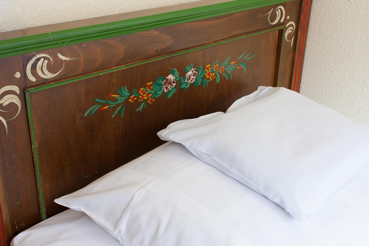 Hotel Gasthaus Adler 그로테르탈 외부 사진
