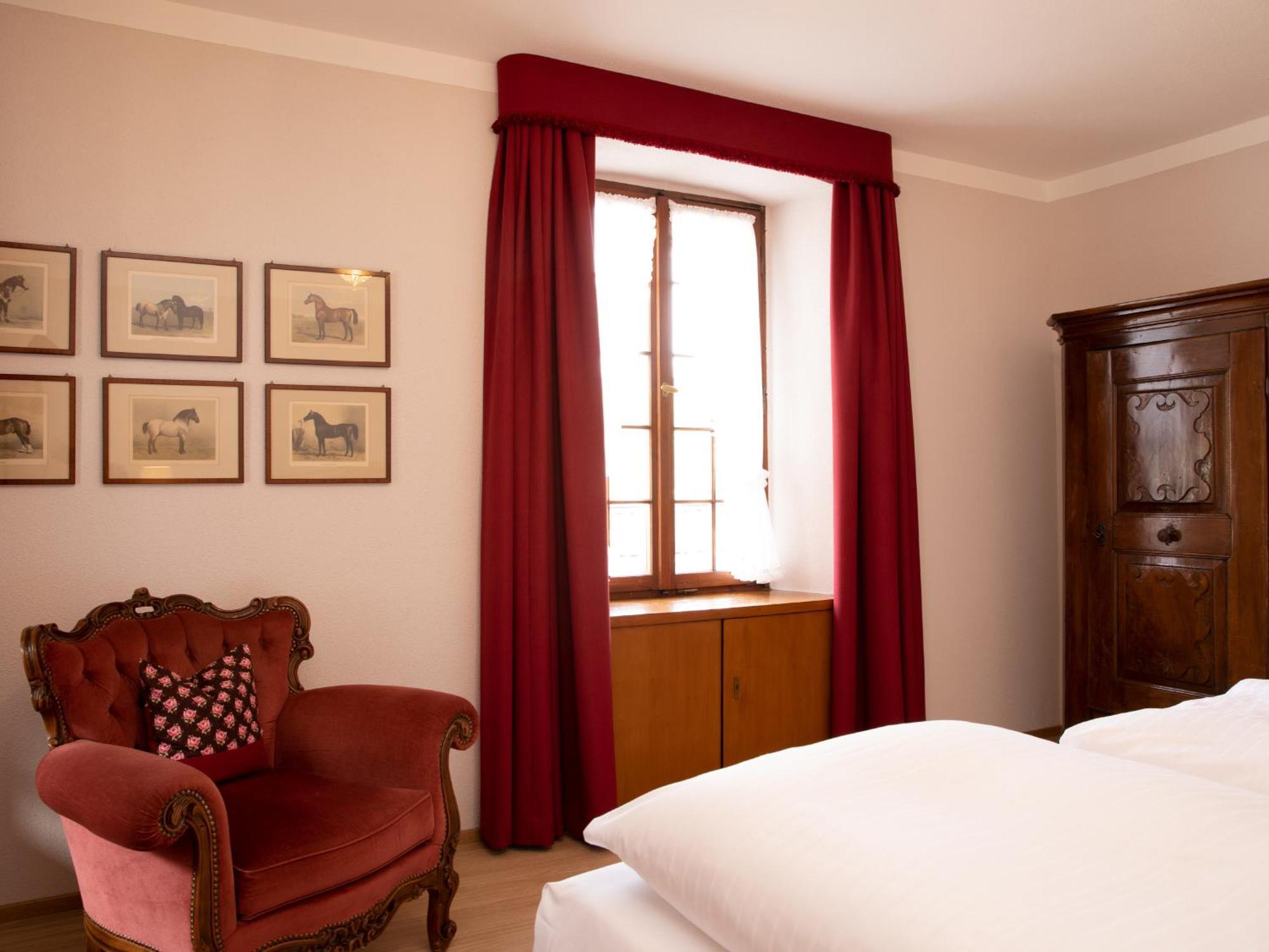 Hotel Gasthaus Adler 그로테르탈 외부 사진