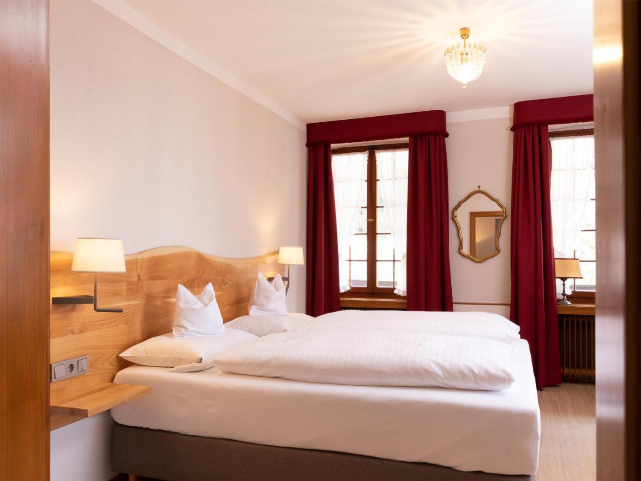 Hotel Gasthaus Adler 그로테르탈 외부 사진