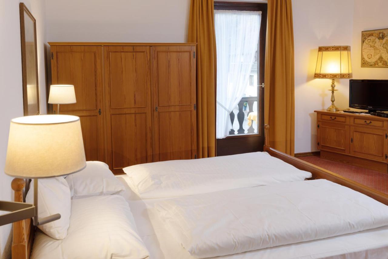 Hotel Gasthaus Adler 그로테르탈 외부 사진